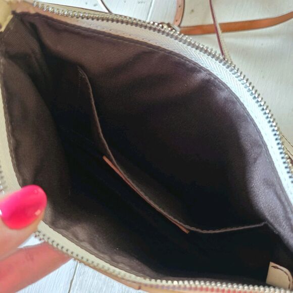 Coach 7578 Slim Demi Zip Shoulder Crossbody Bag Leather Ivory White Logo Lozenge - Picture 13 of 16